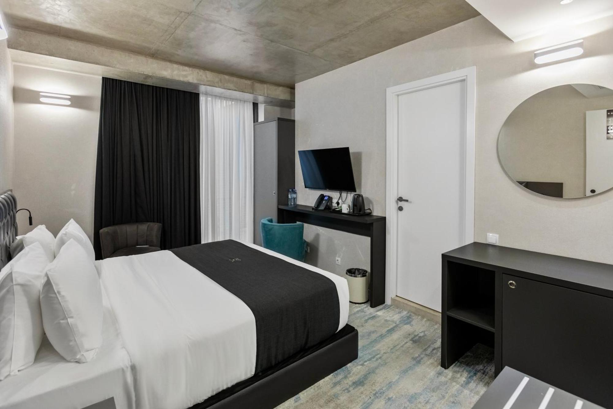M 1 T Hotel Tbiliszi Kültér fotó